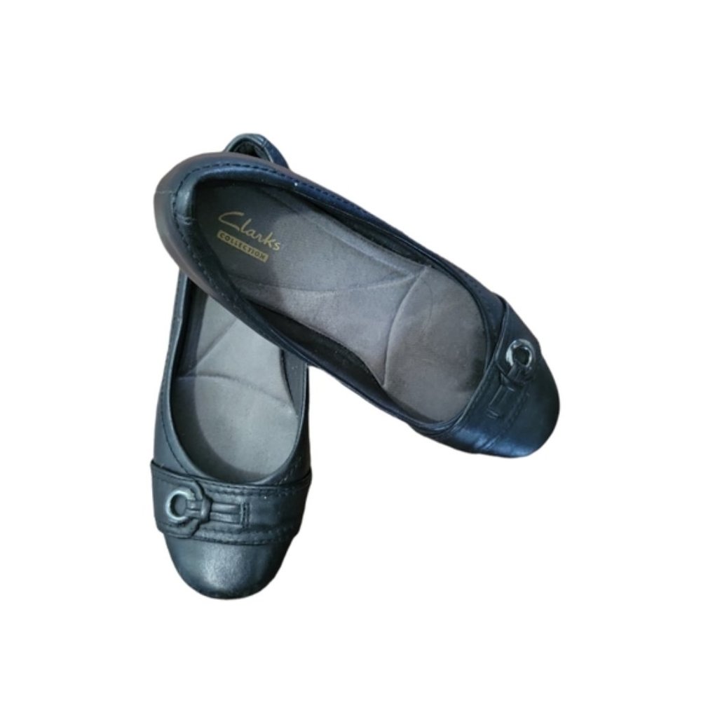 Clarks flat shoes